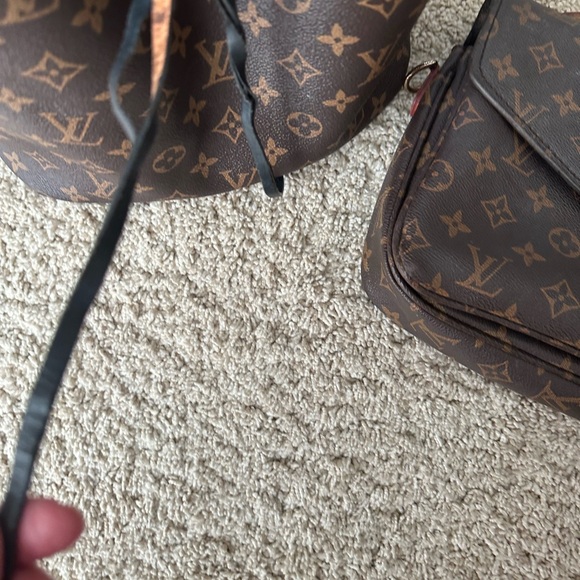 Designer look alike purses. See description. - Picture 5 of 13